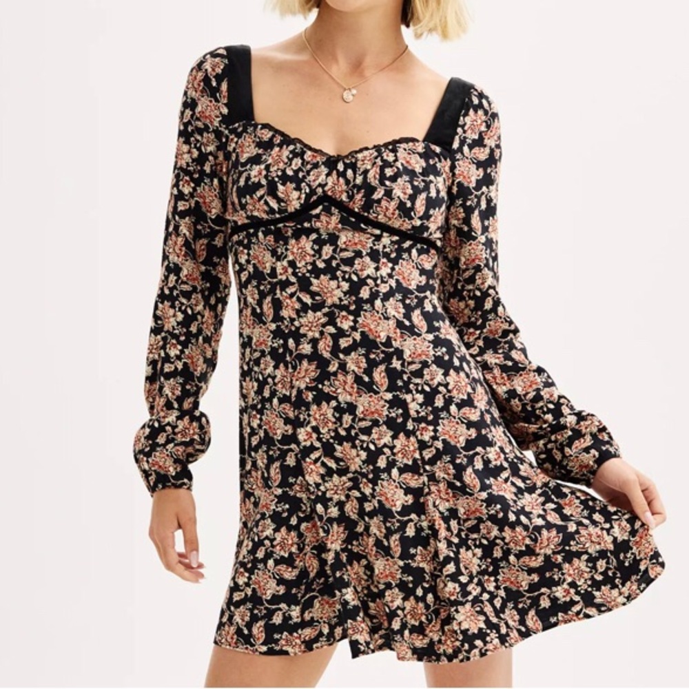 NEW‎ SO Revival Dress. XL
